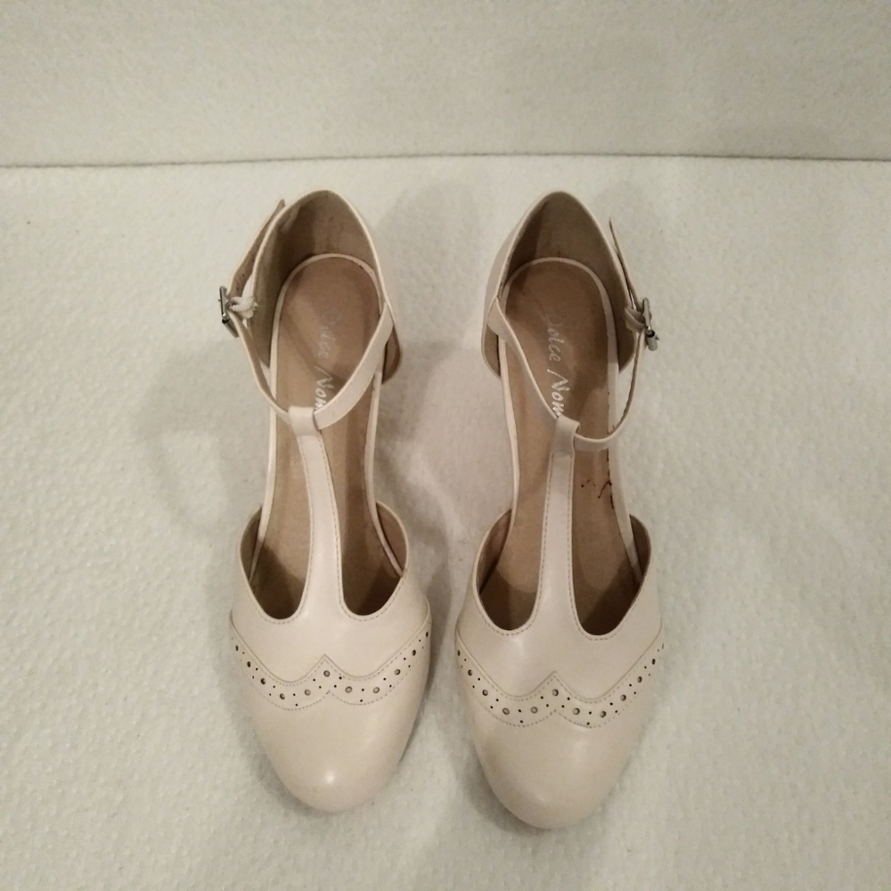 Shoes - Picture 6 of 6